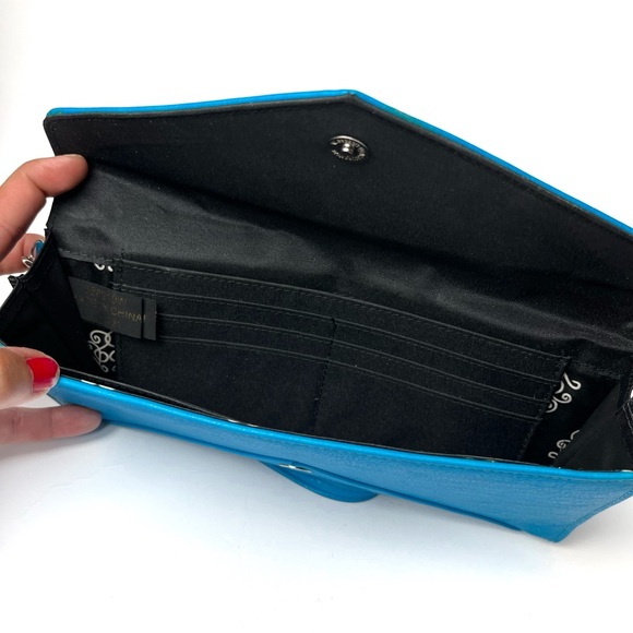 Jessica Simpson Clutch Wallet Wristlet - Picture 6 of 7